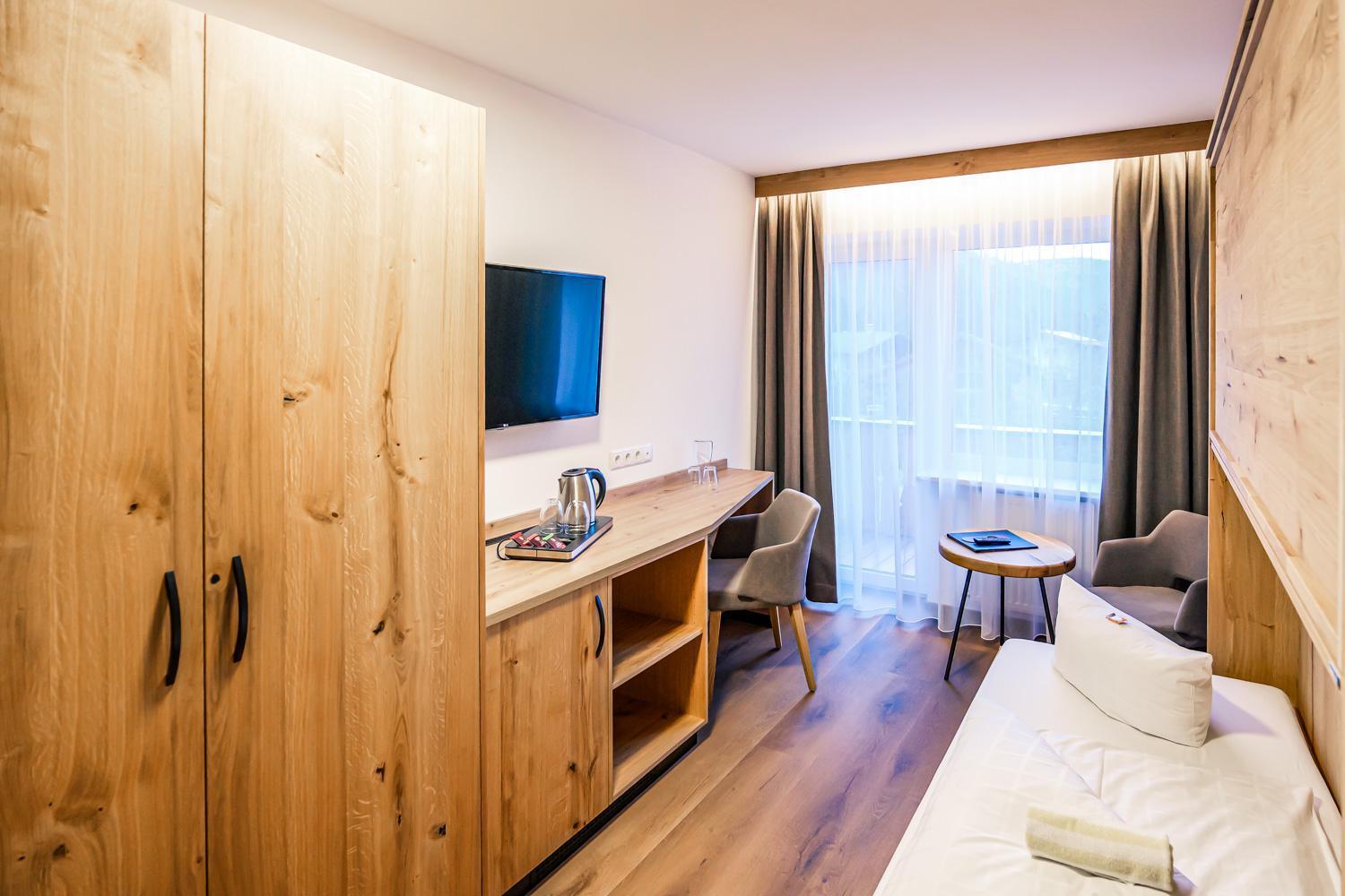 Hotel Foehrenhof Штанцах Экстерьер фото